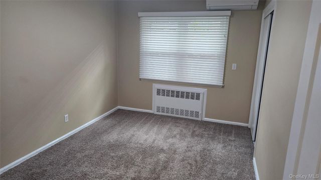 465 Magnolia Boulevard, Long Beach, NY 11561