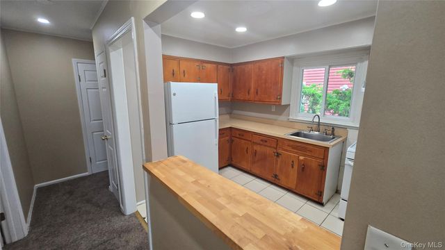 465 Magnolia Boulevard, Long Beach, NY 11561