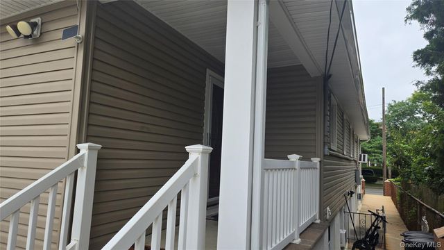 465 Magnolia Boulevard, Long Beach, NY 11561