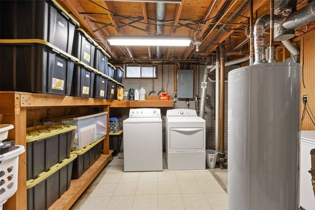 1310 Linnview Drive, Marion, IA 52302