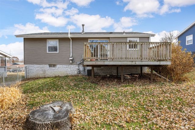 1310 Linnview Drive, Marion, IA 52302