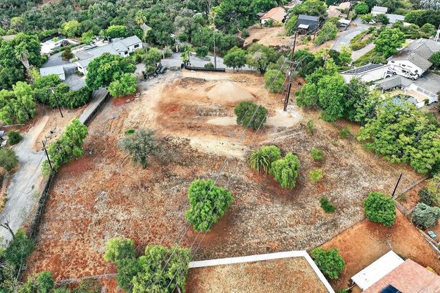 2147 Sunset Drive, Escondido, CA 92025