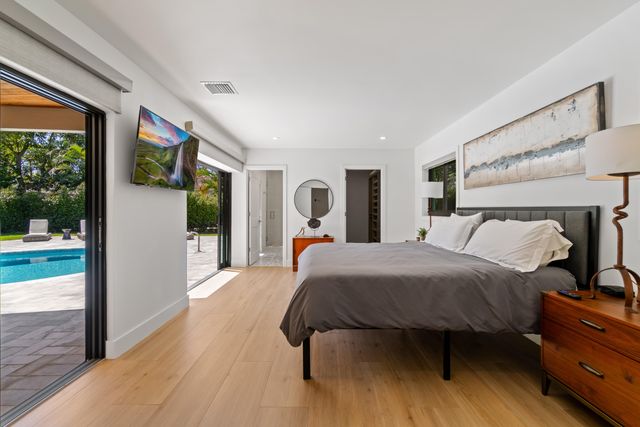 820 Canary Walk, Delray Beach, FL 33483