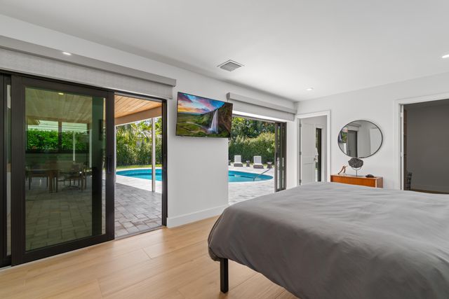 820 Canary Walk, Delray Beach, FL 33483