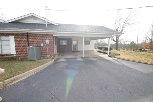 1203 W Sunset, Nashville, AR 71852