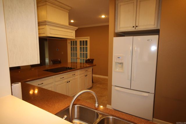 1203 W Sunset, Nashville, AR 71852