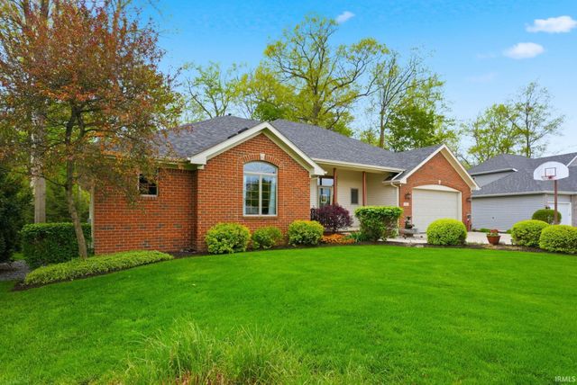 2902 Briardale Drive, Fort Wayne, IN 46825