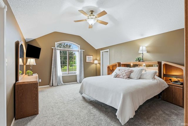 2902 Briardale Drive, Fort Wayne, IN 46825