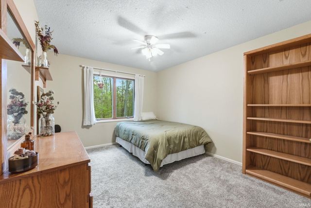 2902 Briardale Drive, Fort Wayne, IN 46825