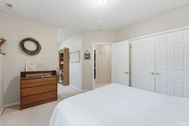 2902 Briardale Drive, Fort Wayne, IN 46825