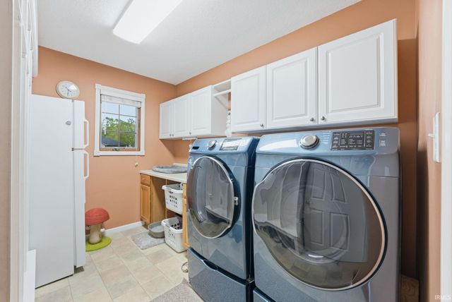 2902 Briardale Drive, Fort Wayne, IN 46825