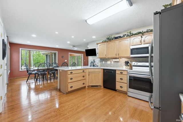 2902 Briardale Drive, Fort Wayne, IN 46825