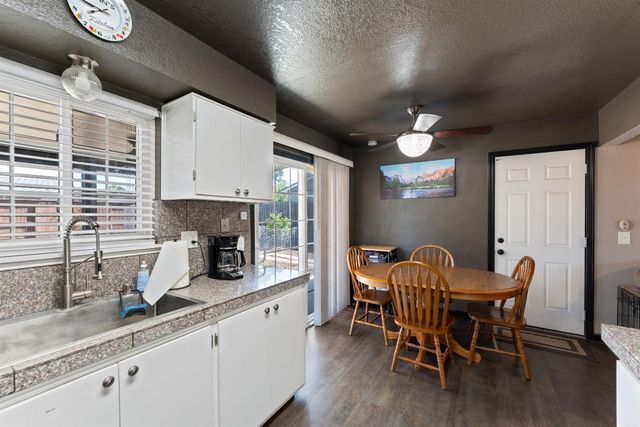 30 E Al Ct, Sacramento, CA 95838