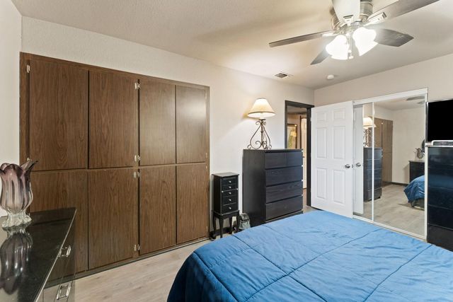 30 E Al Ct, Sacramento, CA 95838