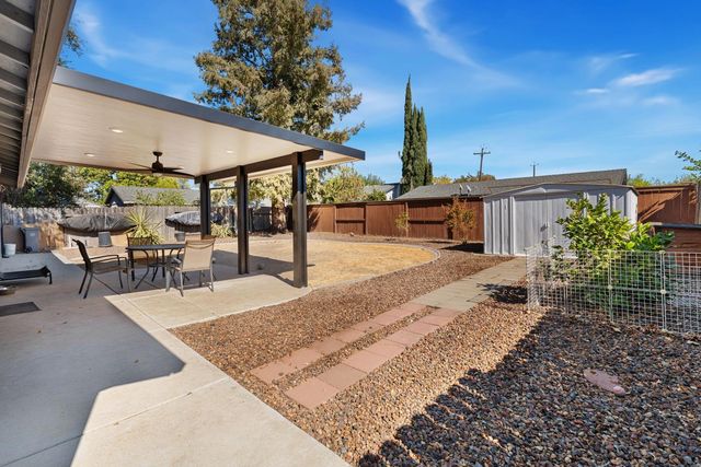 30 E Al Ct, Sacramento, CA 95838