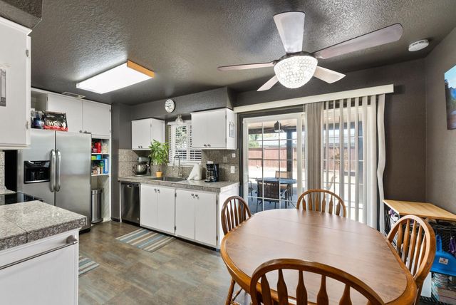 30 E Al Ct, Sacramento, CA 95838