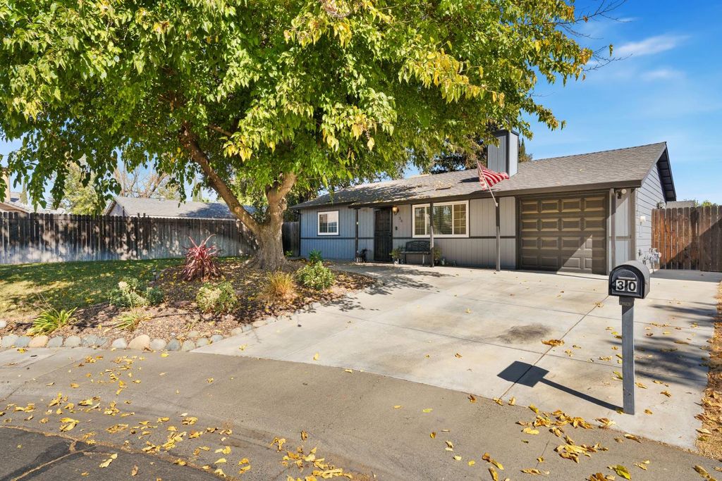 30 E Al Ct, Sacramento, CA 95838