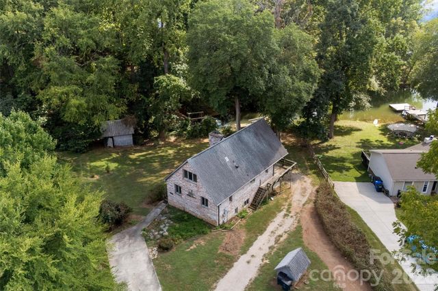 131 Baywatch Drive, Mooresville, NC 28117