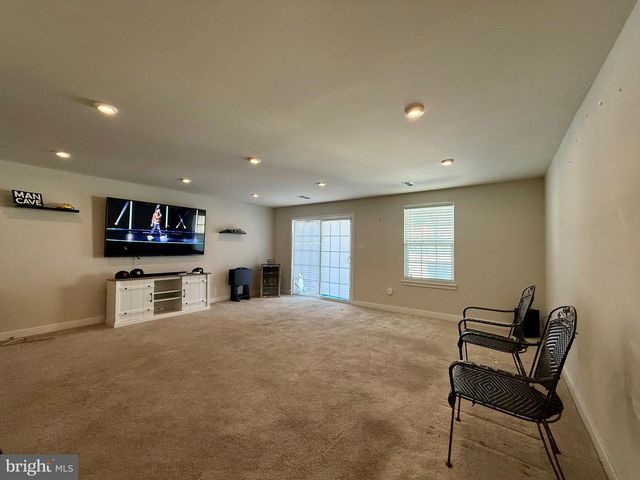 7 UNION WAY, Sicklerville, NJ 08081