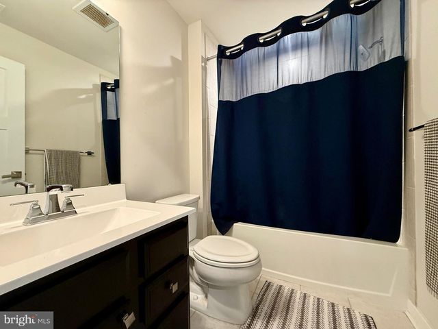 7 UNION WAY, Sicklerville, NJ 08081