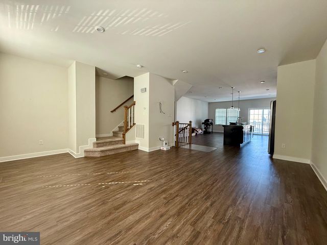 7 UNION WAY, Sicklerville, NJ 08081