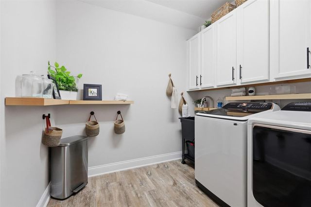 162 ANCONA AVENUE, Debary, FL 32713