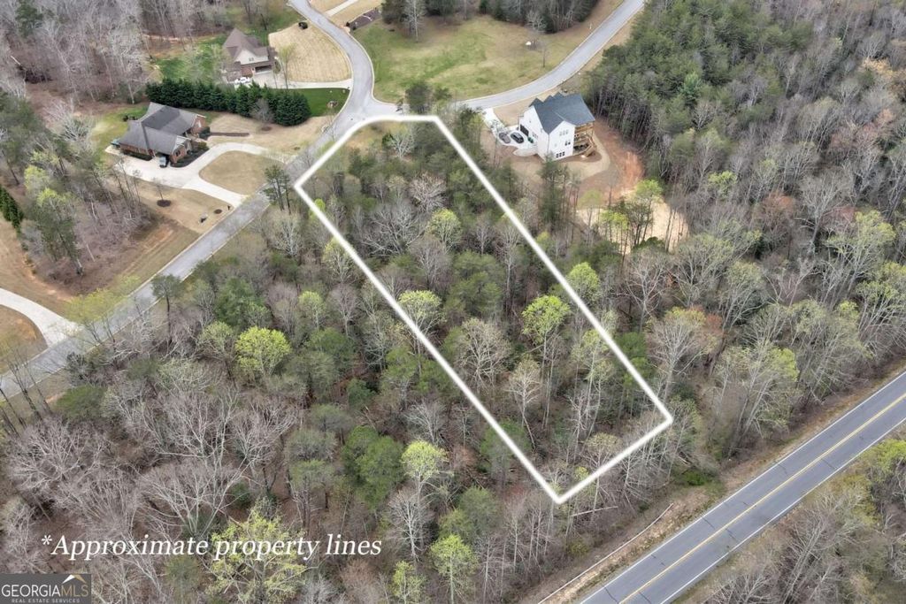 240 Woodmont Drive, Cornelia, GA 30531 — photo 5