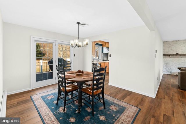 1 CROSS CREEK LN, Erwinna, PA 18920