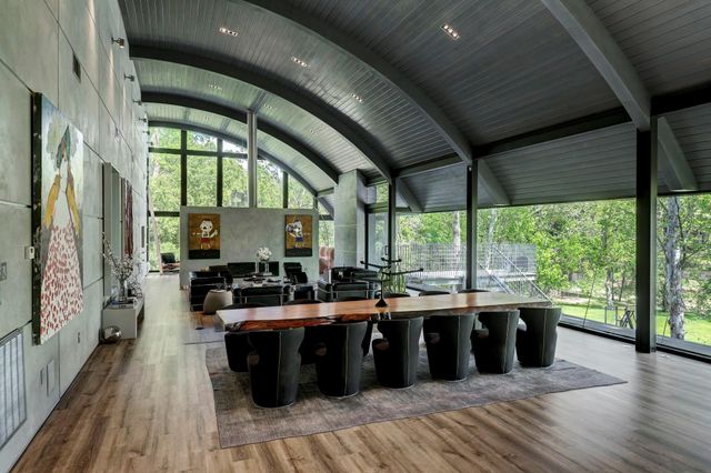 5111 Bayou Timber Lane, Houston, TX 77056