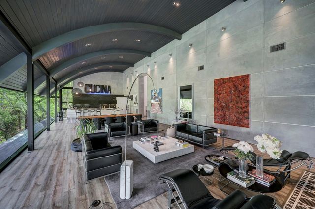 5111 Bayou Timber Lane, Houston, TX 77056