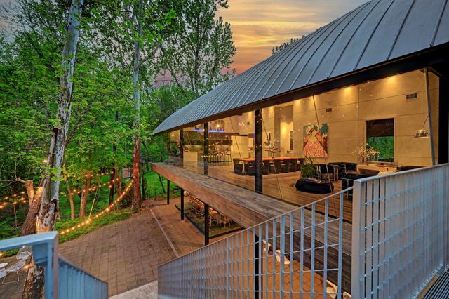 5111 Bayou Timber Lane, Houston, TX 77056