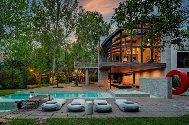 5111 Bayou Timber Lane, Houston, TX 77056