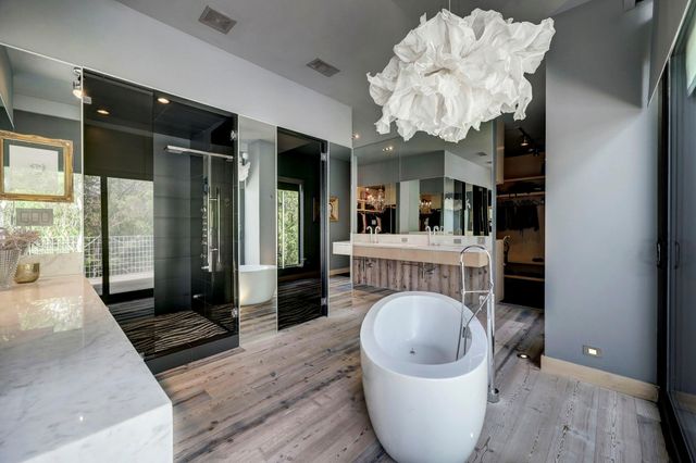 5111 Bayou Timber Lane, Houston, TX 77056