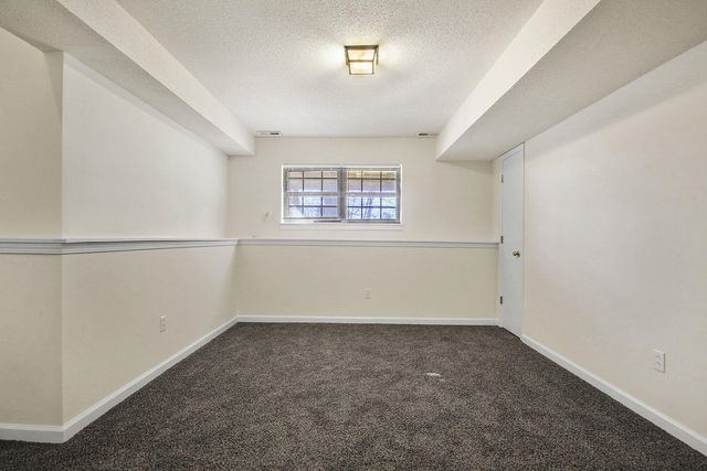 2000 JUNIPER DR A + B, Columbia, MO 65201