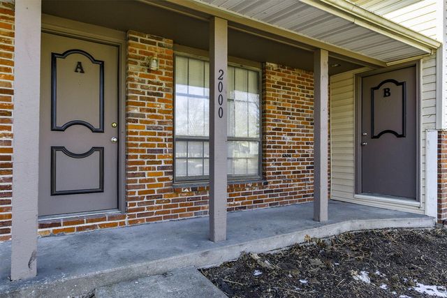 2000 JUNIPER DR A + B, Columbia, MO 65201