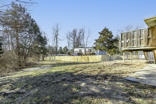 2000 JUNIPER DR A + B, Columbia, MO 65201