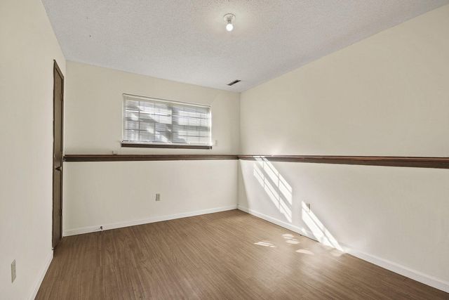 2000 JUNIPER DR A + B, Columbia, MO 65201