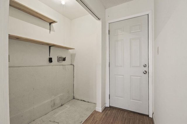 2000 JUNIPER DR A + B, Columbia, MO 65201