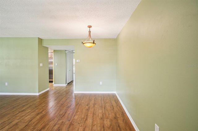 2110 HAMMOCK PINE BOULEVARD 2110, Clearwater, FL 33761