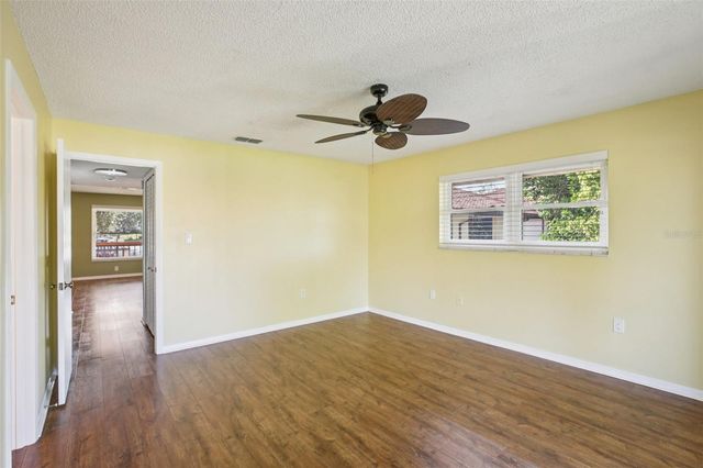 2110 HAMMOCK PINE BOULEVARD 2110, Clearwater, FL 33761