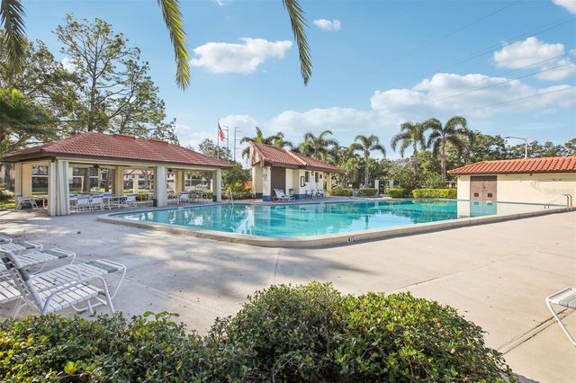 2110 HAMMOCK PINE BOULEVARD 2110, Clearwater, FL 33761