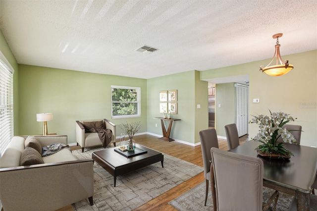 2110 HAMMOCK PINE BOULEVARD 2110, Clearwater, FL 33761