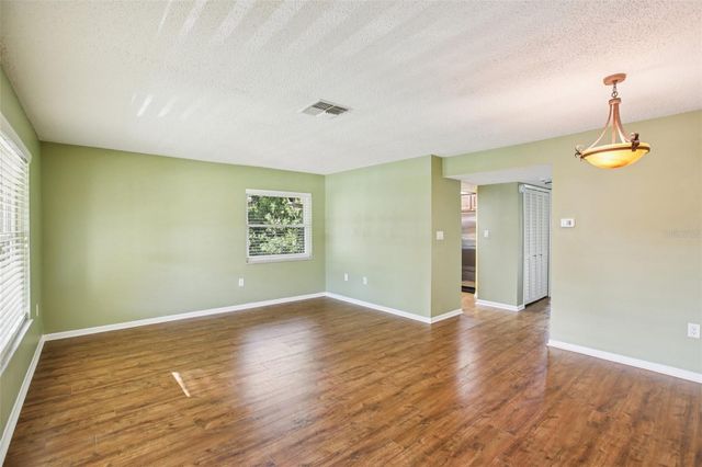 2110 HAMMOCK PINE BOULEVARD 2110, Clearwater, FL 33761