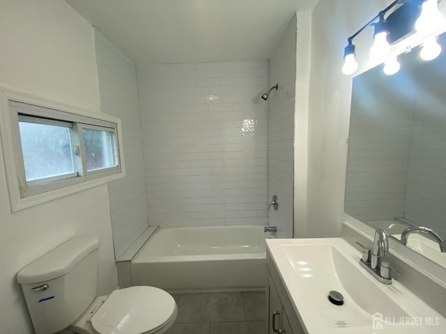 148 JONES Avenue, New Brunswick, NJ 08901