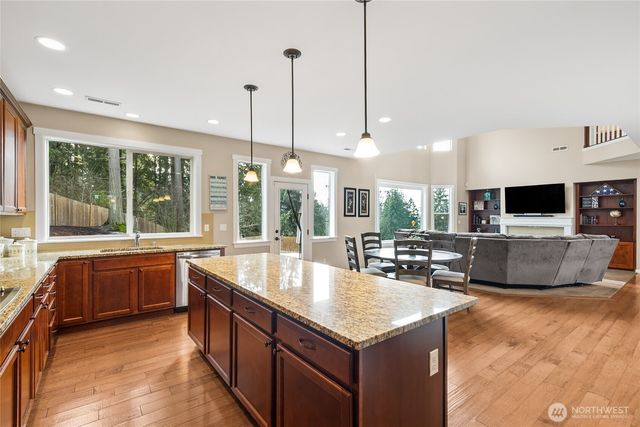 9628 34th Street Ct E, Edgewood, WA 98371