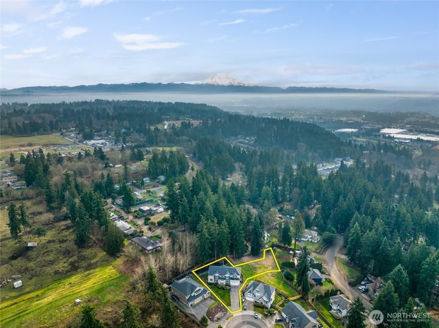 9628 34th Street Ct E, Edgewood, WA 98371