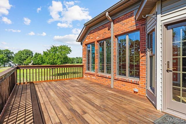 1609 10th Fairway Drive, Belleville, IL 62220