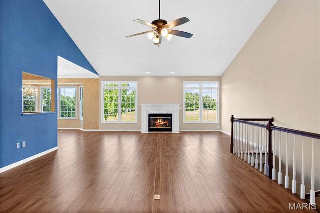 1609 10th Fairway Drive, Belleville, IL 62220