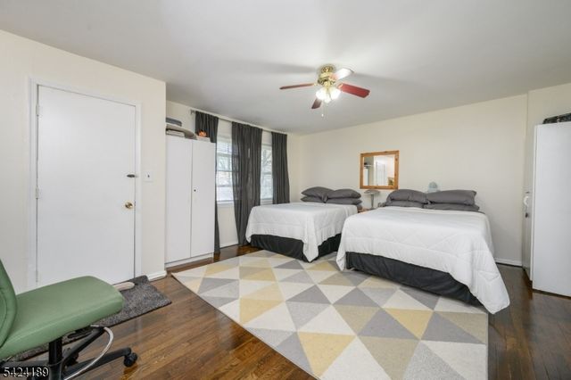 4 Cardinal Ln 1, Hillsborough Twp., NJ 08844