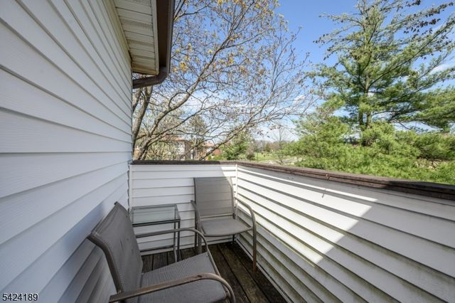 4 Cardinal Ln 1, Hillsborough Twp., NJ 08844